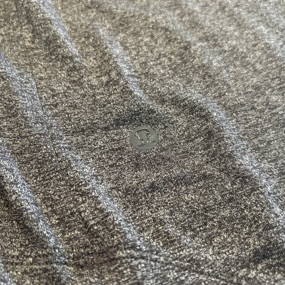 Lululemon Men’s Metal Vent Tech Tee, Dark Gray Heather, Size Medium (Est.) - Picture 5 of 6